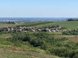  <a style='color: #fff;' href='/uploaded/photo/belle-rando-a-monmelas-6452a2cb2d736.jpg'>(Télécharger)</a>