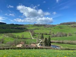  <a style='color: #fff;' href='/uploaded/photo/jeudi-st-jean-la-bussiy-res-6605cd79761c6.jpg'>(Télécharger)</a>